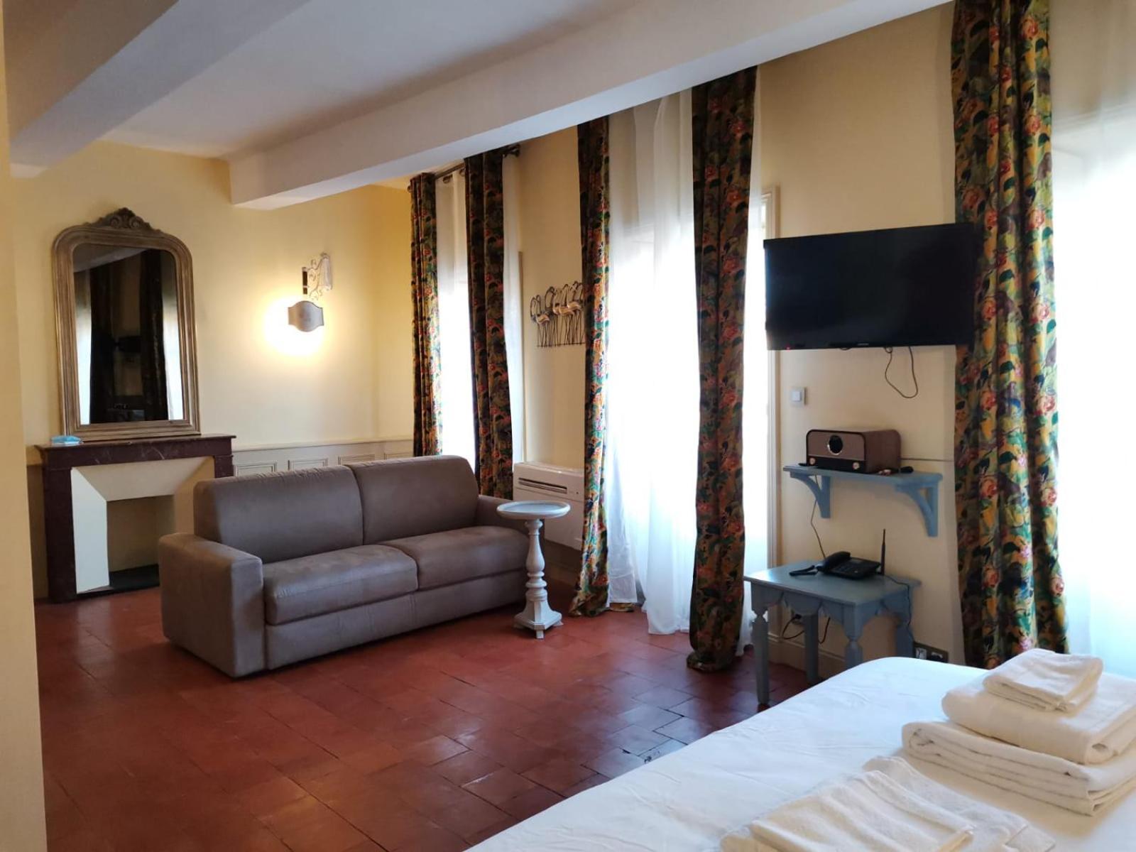 Mes A Moi In Pezenas - Appartements De Charme - Baignoire Balneo Zewnętrze zdjęcie