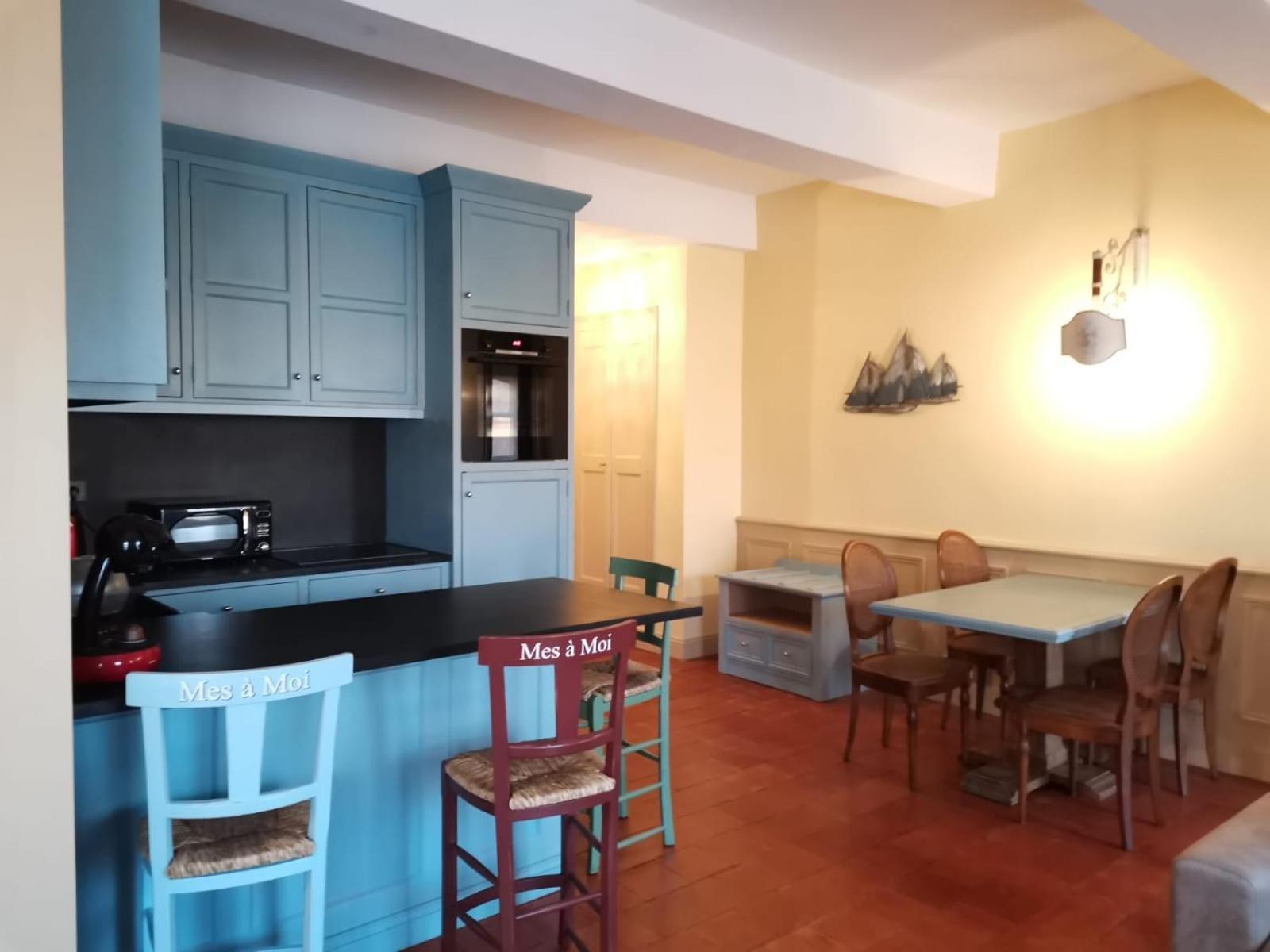 Mes A Moi In Pezenas - Appartements De Charme - Baignoire Balneo Zewnętrze zdjęcie