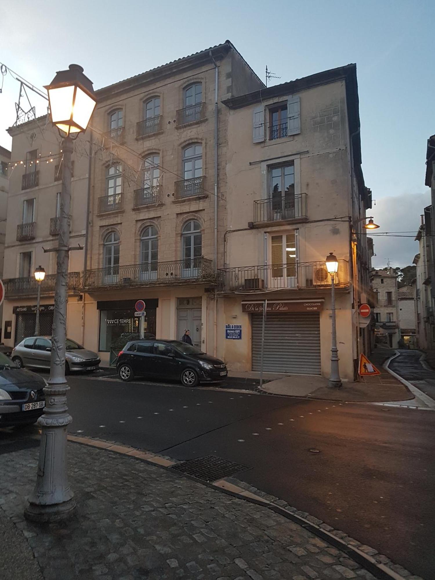 Mes A Moi In Pezenas - Appartements De Charme - Baignoire Balneo Zewnętrze zdjęcie